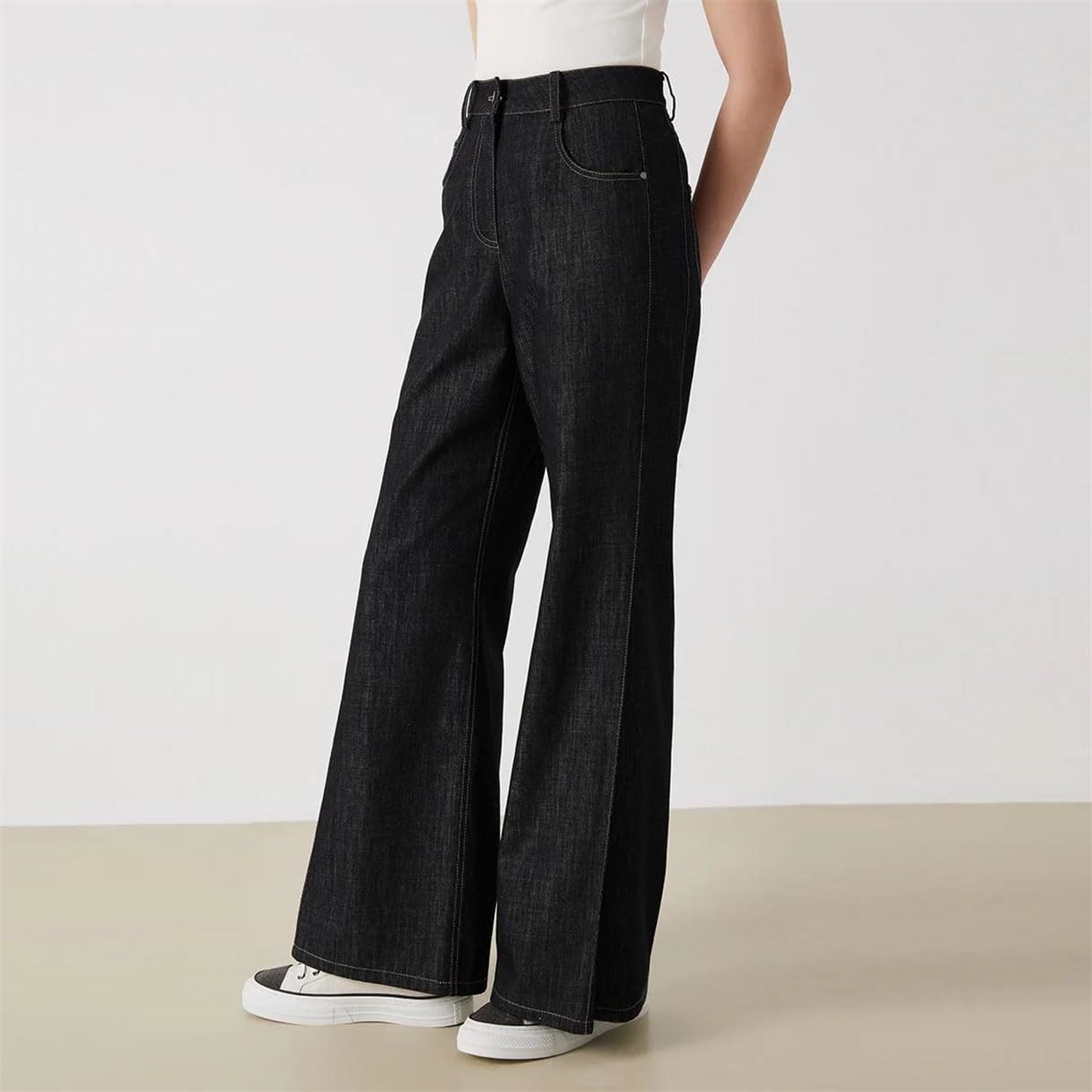 Women's Wide Leg Jeans