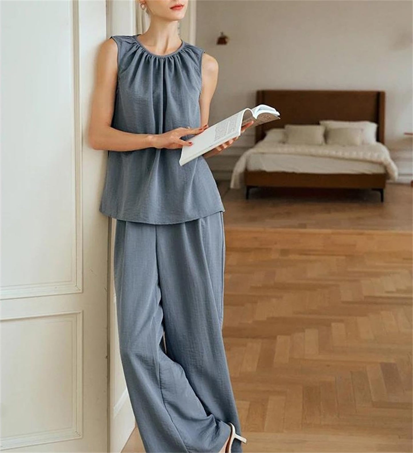 Women's Sleeveless Tank Top & High Waist Pants Set